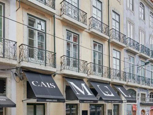 Cais Urban Lodge