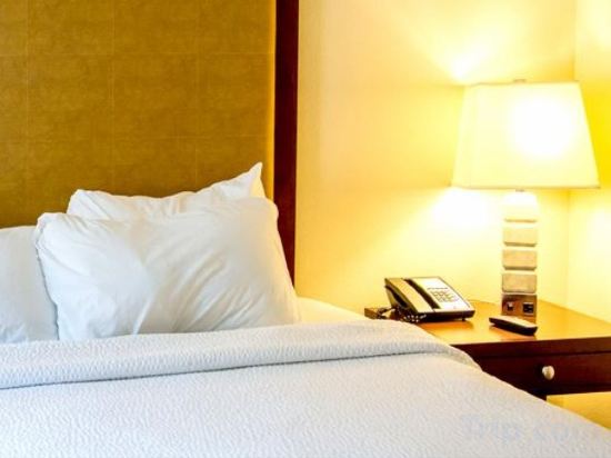 Фото Hilton Garden Inn