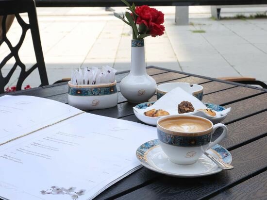 Фото Swiss Diamond Hotel Prishtina