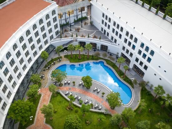 Фото Silk Path Grand Hue Hotel