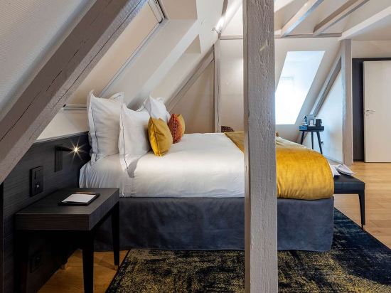 Фото Garrigae Villa La Florangerie