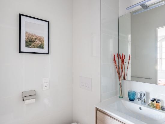 Фото Hôtel La Tour de Nesle La Rochelle Vieux Port