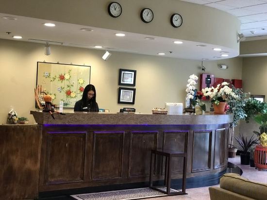 Фото GreenTree Inn & Suites Alhambra