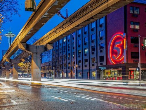 Внешний вид отеля Staypineapple, Hotel Five, Downtown Seattle в Сиэтле, фото 4