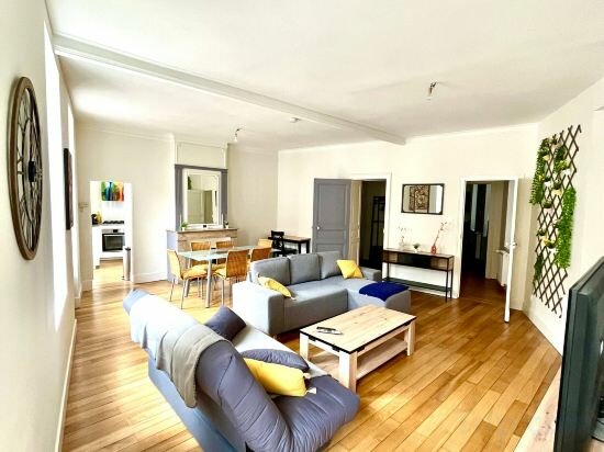 Apartments Charming Albi Apartment in City Centre, Albi, photo