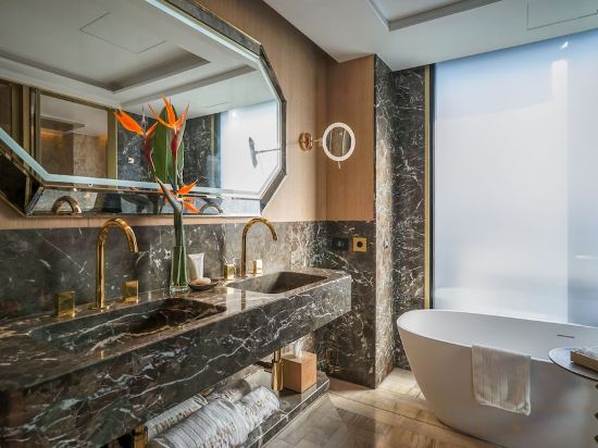 Фото The One Barcelona Gl