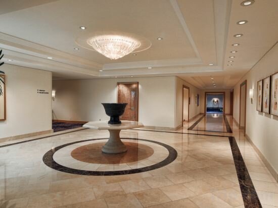 Фото Hilton Los Angeles Airport