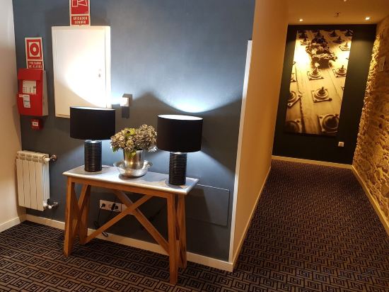 Фото Hotel Montes