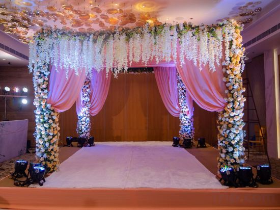 Фото Courtyard by Marriott Nashik