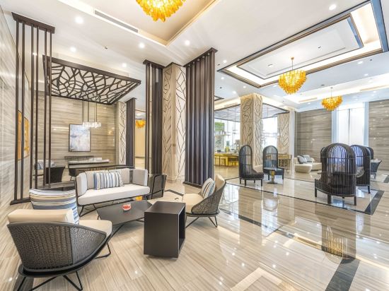 Фото Vinholidays Fiesta Phu Quoc