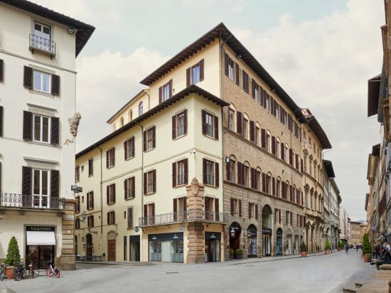 Фото IL Tornabuoni