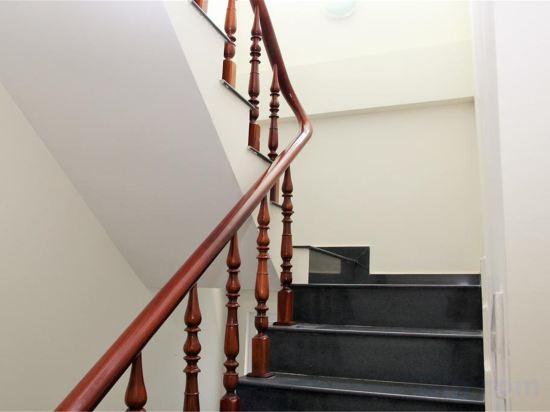 Фото Da Lat Phu Tho Hotel