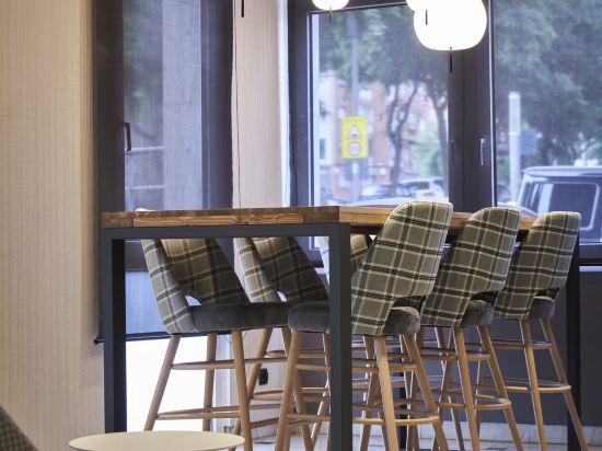 Фото Catalonia Bristol