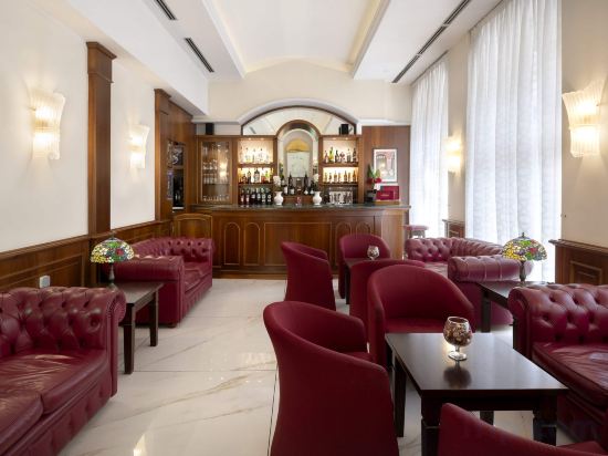 Фото Lancaster Hotel