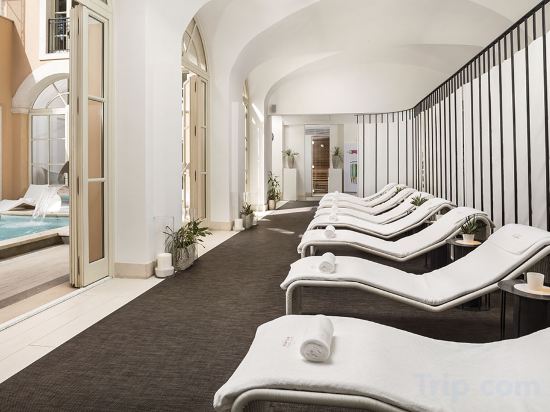 Фото Villa Agrippina Gran Melia