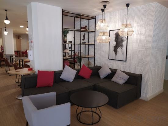 Фото Ramada by Wyndham Madrid Tres Cantos