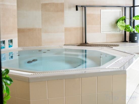 Фото Best Western Plus Le Conquerant Rouen Nord