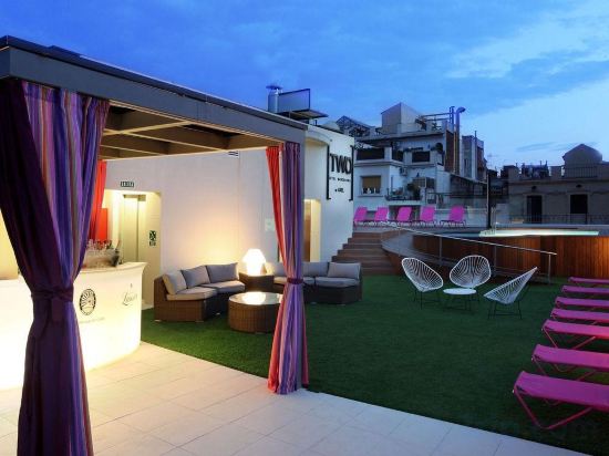 Фото Two Hotel Barcelona by Axel - Adults only