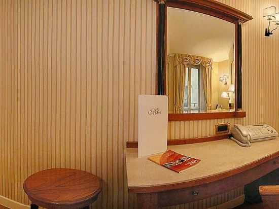 Фото Hotel Gambrinus