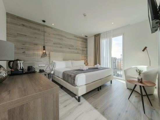 Фото Hotel Oasis