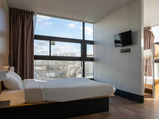 Фото B&b Hotel Grenoble Centre Verlaine