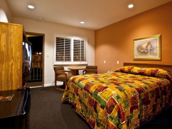 Фото Dunes Inn Sunset