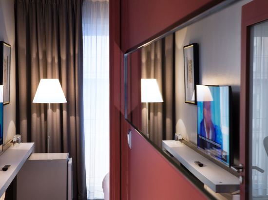 Фото Hotel Diana Dauphine