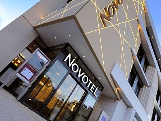 Фото Novotel Avignon Centre