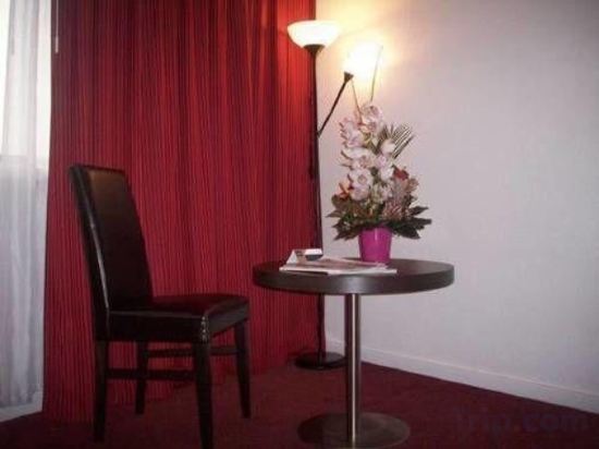 Фото Tulip Residences Joinville-Le-Pont