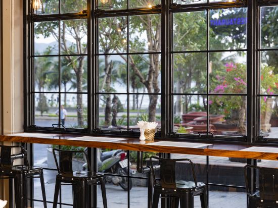 Фото Anrizon Hotel 