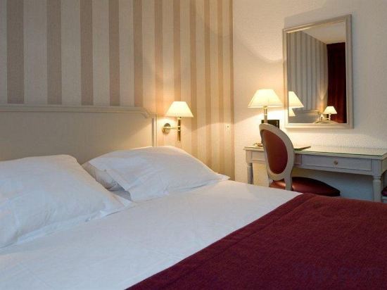 Фото Hotel Paris Neuilly