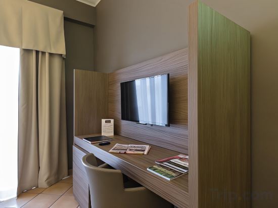 Фото Hotel Sunflower