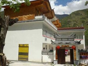 Qianxi Hotel (Spartak Township, 2), hotel