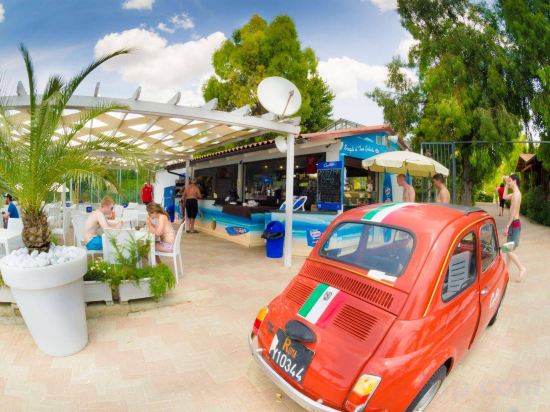 Фото hu Roma camping in town