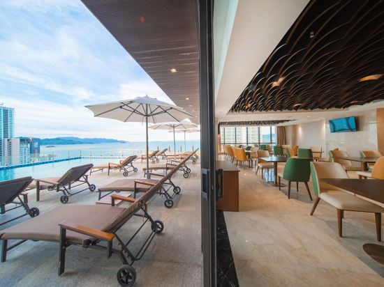 Фото Отель Green Beach Nha Trang