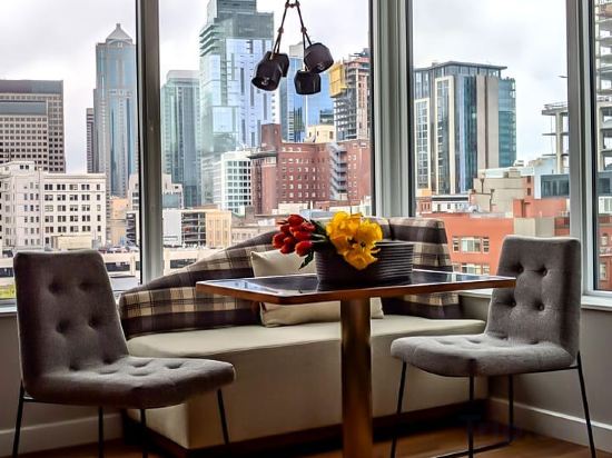 Фото The Sound Hotel Seattle Belltown, Tapestry Collection by Hilton