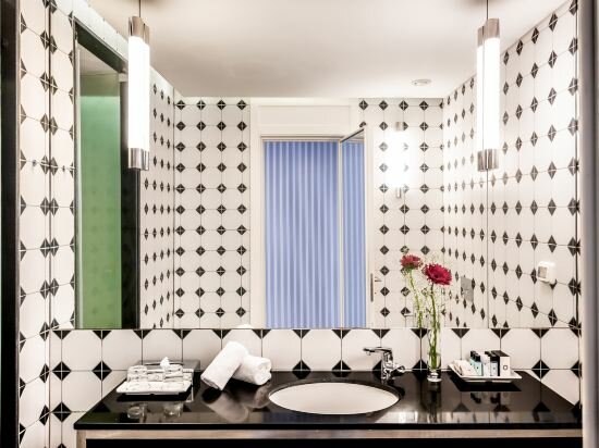 Фото Daniel Herzliya