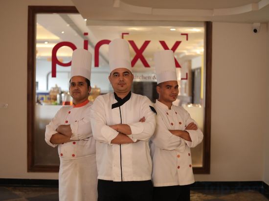 Фото Regenta Central City Vilas Palace Ambala