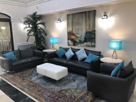 Фото SureStay Plus Hotel by Best Western Plano