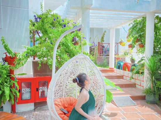 Фото Lotus Garden Resort