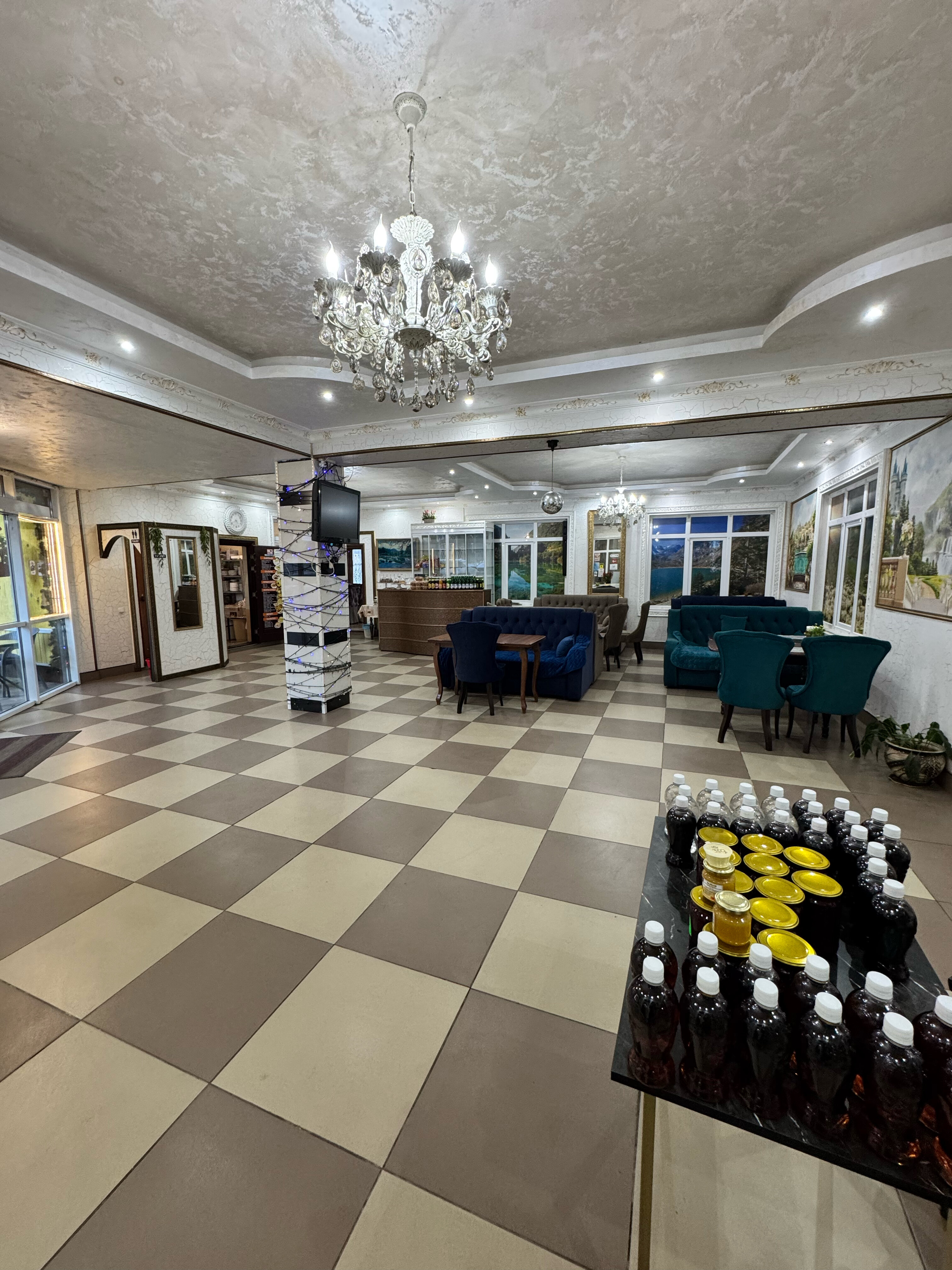 Фото отеля 2