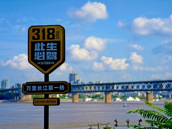 Фото 137427383647