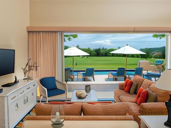 Фото Pueblo Bonito Emerald Bay Resort & SPA - All Inclusive