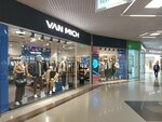 Van Mich (Astrakhanskaya ulitsa, 99), jeans store