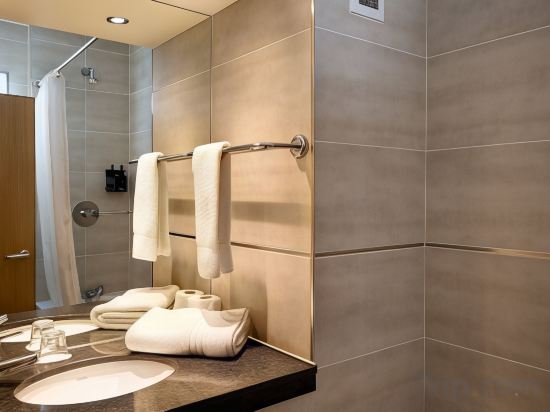 Фото Royal National Hotel