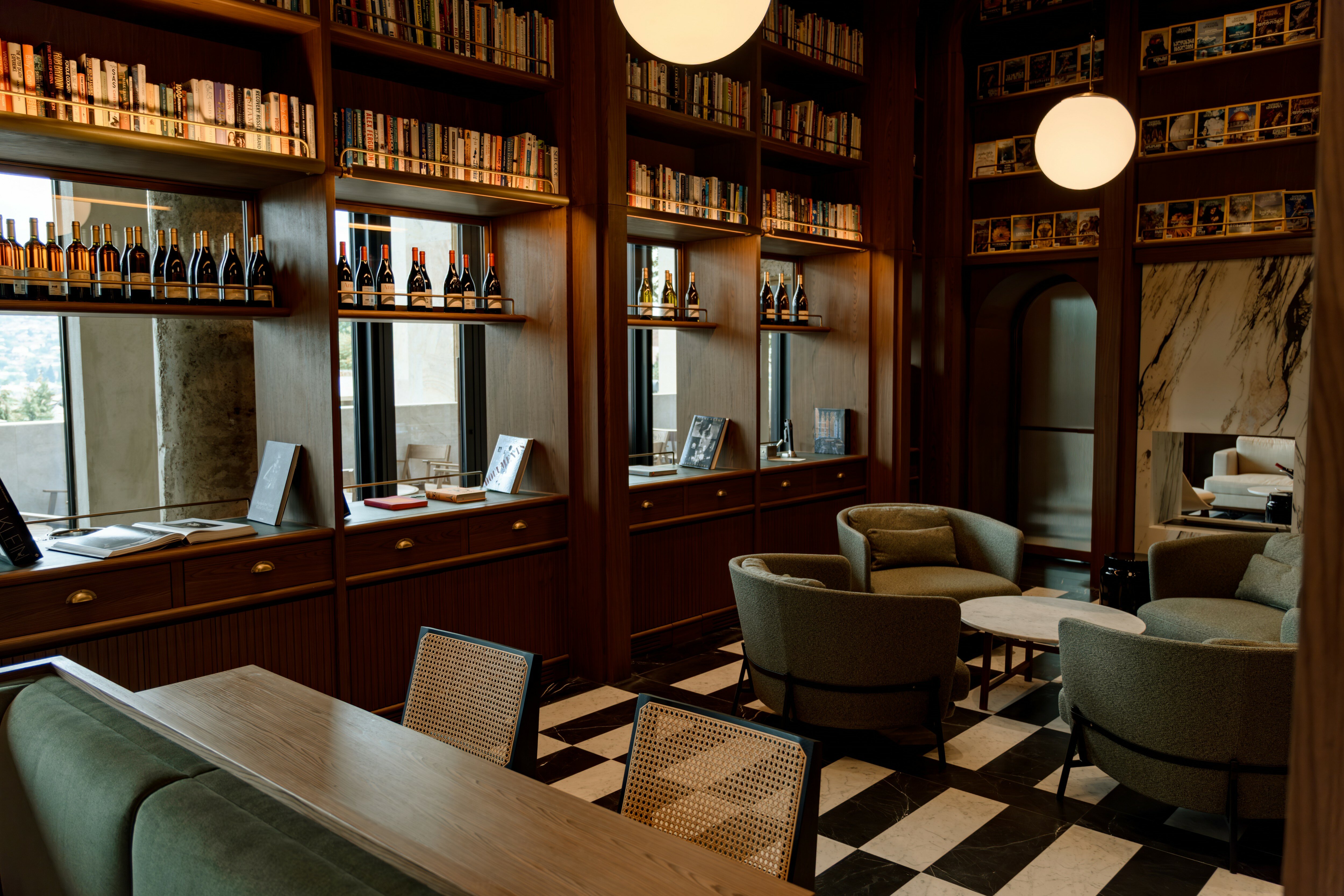 Фото The Telegraph Hotel