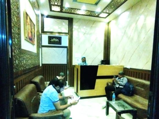 Фото The Emerald Hostel