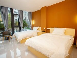 Baiyuan Apartment (No. 9 Gongye Road, Xiqu District), hotel