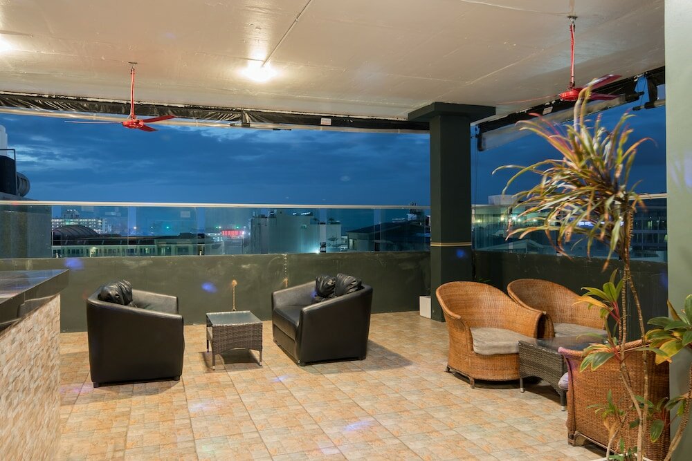 Фото Patong Buri Resort