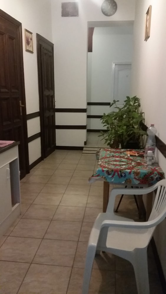 Фото Omega Guesthouse Budapest